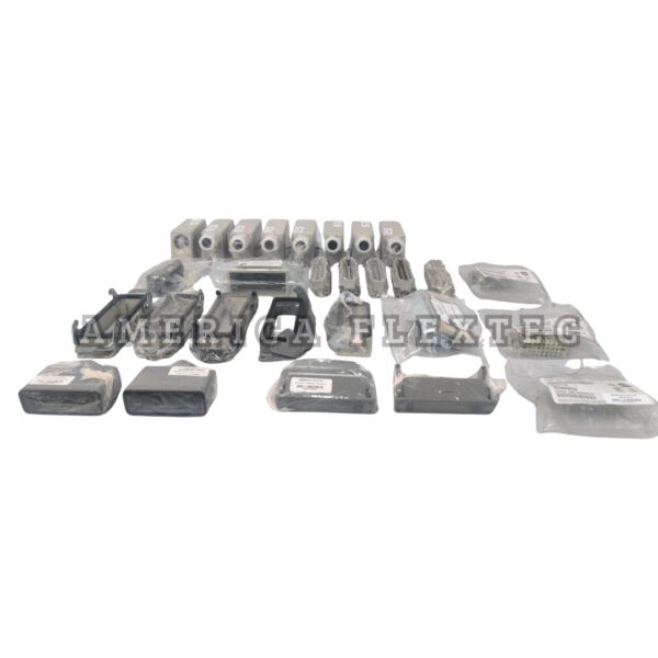 Kit com Tomadas Industriais e Componentes - 24 Pinos